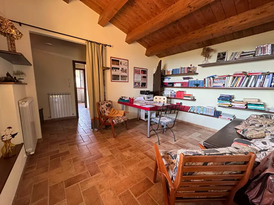 Immagine 9 di Villa in vendita  28 a Amandola