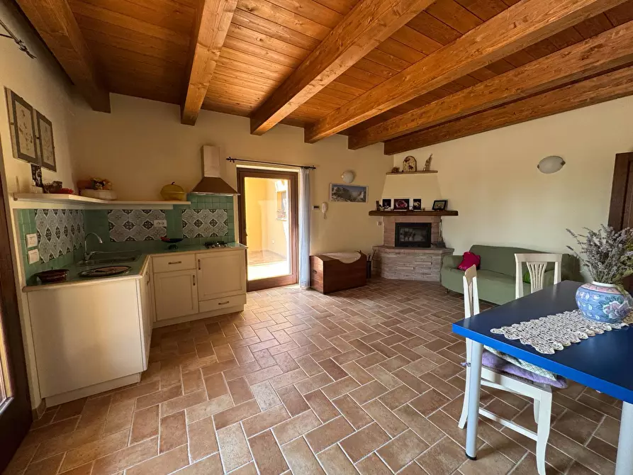 Immagine 23 di Villa in vendita  28 a Amandola