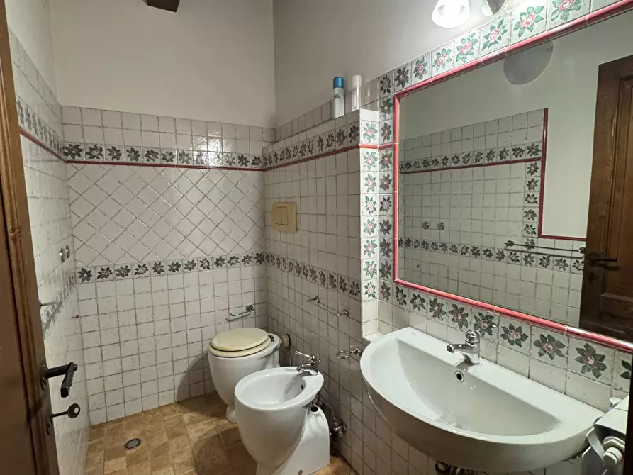 Immagine 26 di Villa in vendita  28 a Amandola