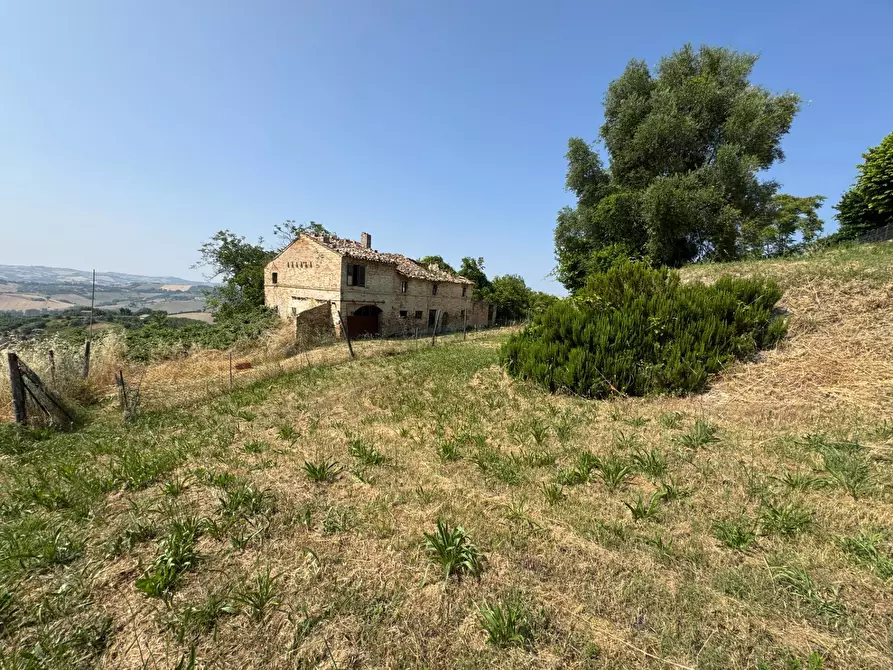 Immagine 3 di Rustico / casale in vendita  snc a Ponzano Di Fermo