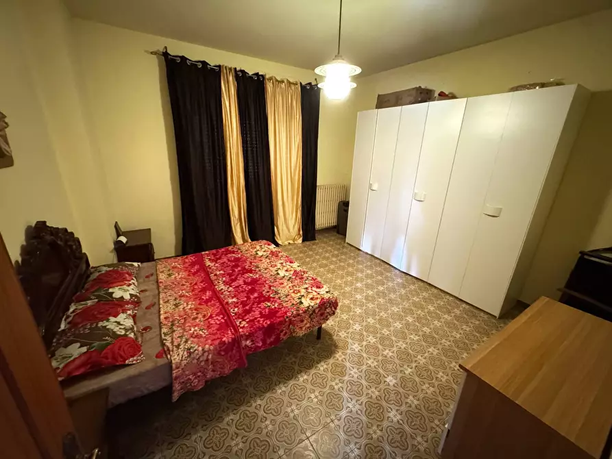 Immagine 10 di Casa indipendente in vendita  a Rapagnano