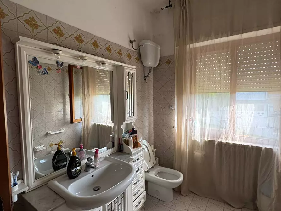 Immagine 12 di Casa indipendente in vendita  a Rapagnano