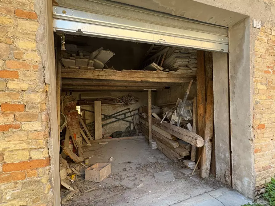 Immagine 5 di Casa indipendente in vendita  a Fermo