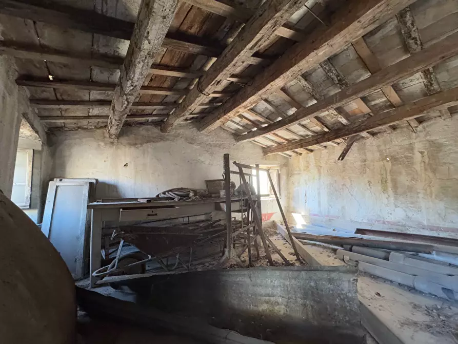 Immagine 8 di Casa indipendente in vendita  a Fermo