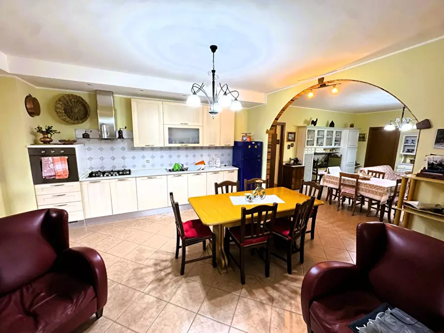 Immagine 7 di Rustico / casale in vendita  46 a Tolentino