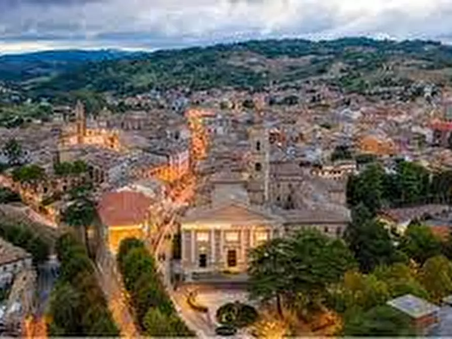 Immagine 28 di Rustico / casale in vendita  46 a Tolentino