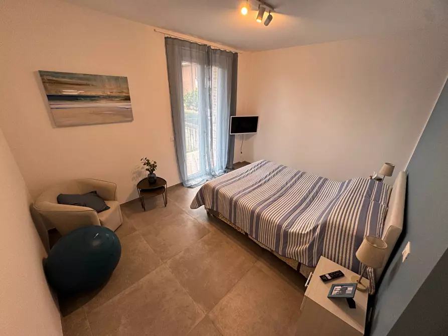 Immagine 9 di Casa indipendente in vendita  snc a Fermo