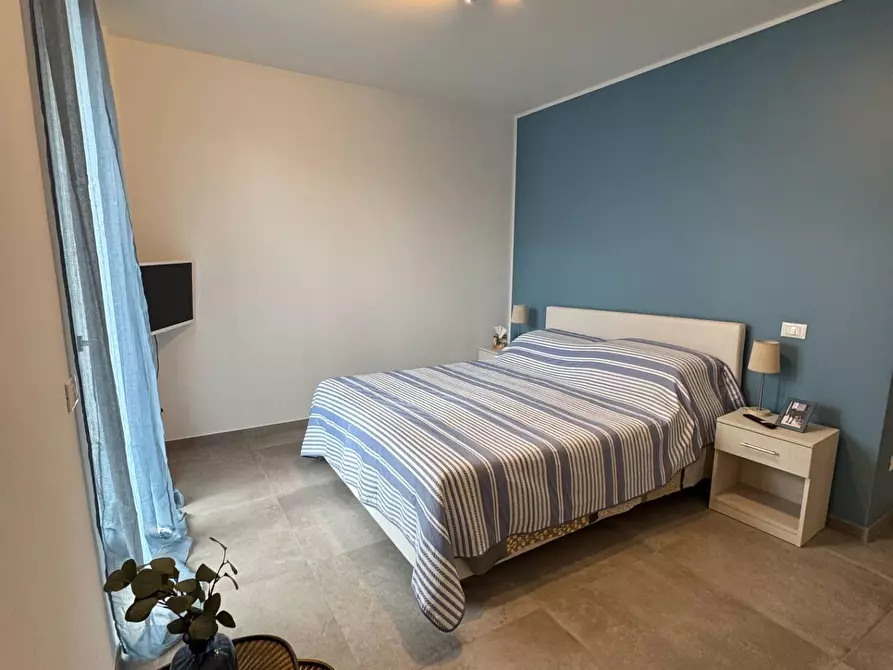 Immagine 11 di Casa indipendente in vendita  snc a Fermo