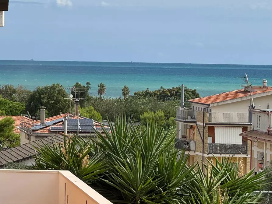 Immagine 28 di Casa indipendente in vendita  snc a Fermo