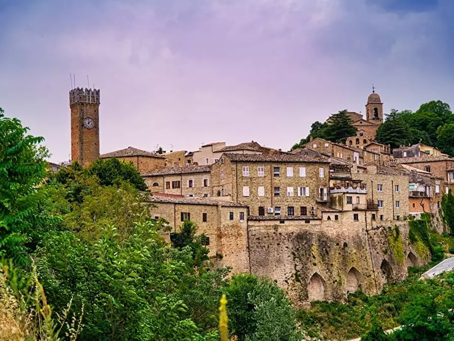 Immagine 8 di Appartamento in vendita  snc a Santa Vittoria In Matenano