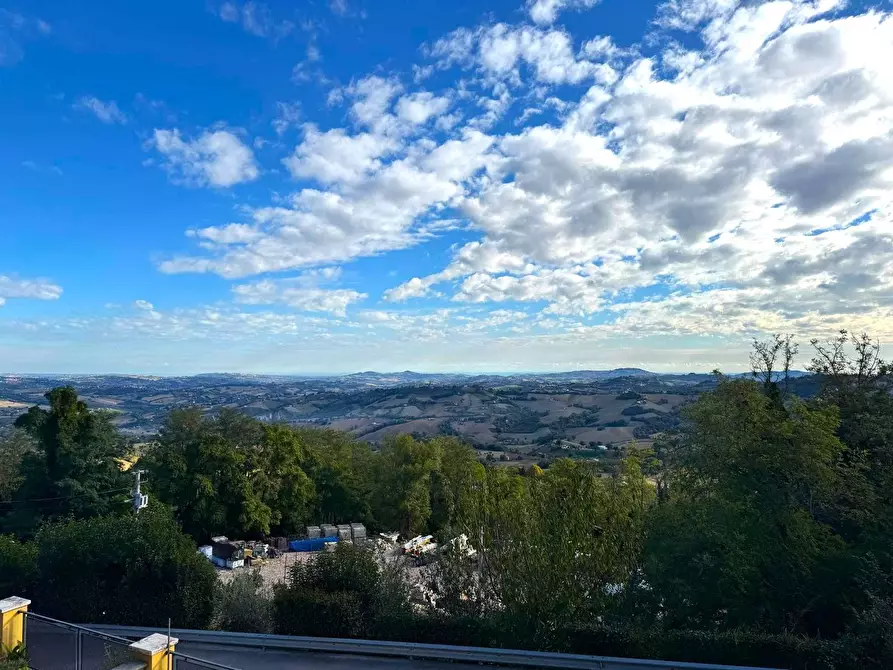 Immagine 6 di Appartamento in vendita  snc a Santa Vittoria In Matenano