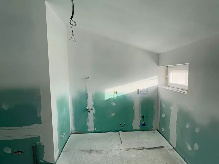 Immagine 13 di Casa indipendente in vendita  snc a Fermo