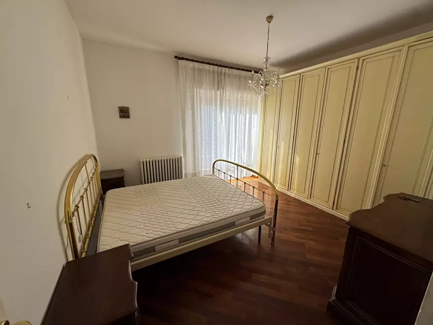 Immagine 14 di Appartamento in vendita  snc a Sant'elpidio A Mare