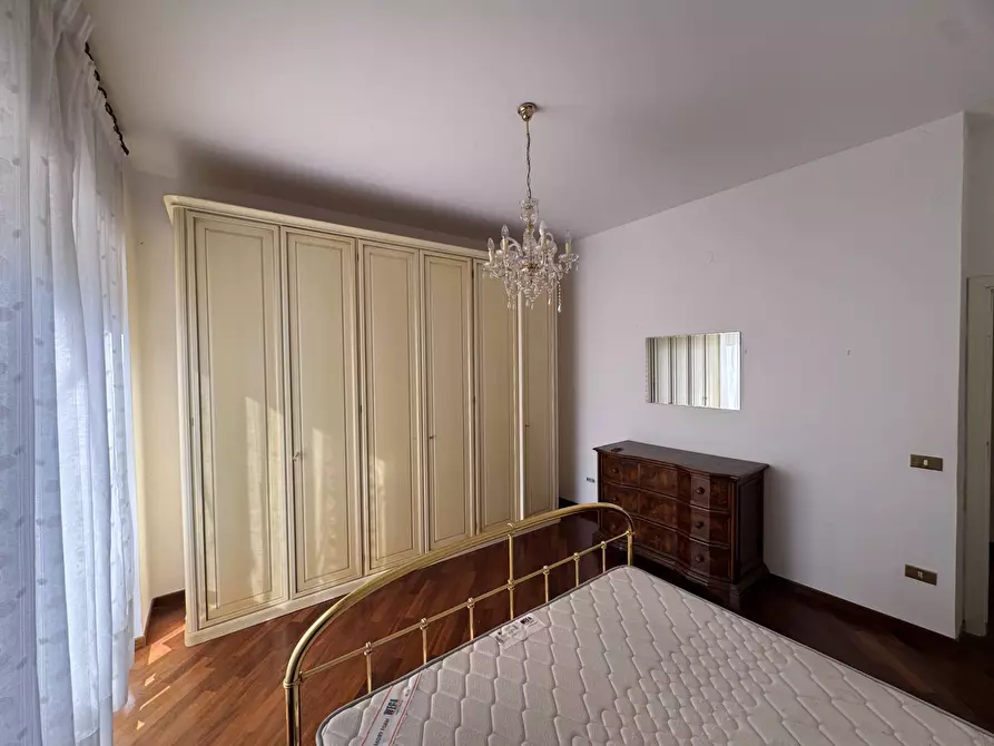 Immagine 13 di Appartamento in vendita  snc a Sant'elpidio A Mare