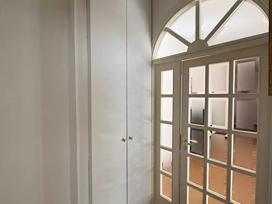 Immagine 11 di Appartamento in vendita  snc a Sant'elpidio A Mare