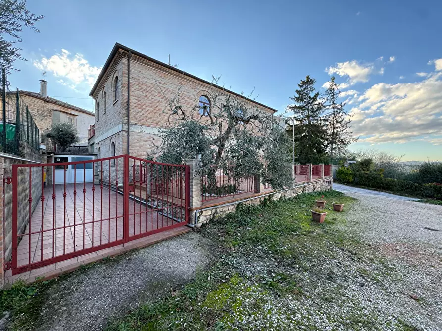 Immagine 16 di Casa indipendente in vendita  snc a Montottone