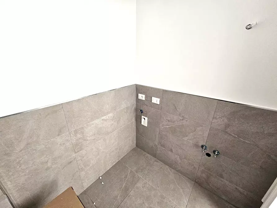 Immagine 9 di Appartamento in vendita  snc a Fermo