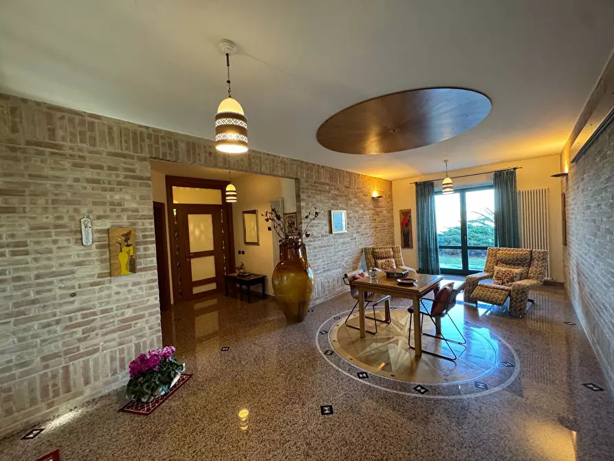 Immagine 8 di Villa in vendita  in via Luigi Einaudi a Grottazzolina