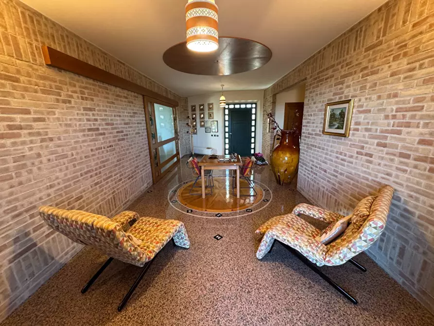 Immagine 9 di Villa in vendita  in via Luigi Einaudi a Grottazzolina