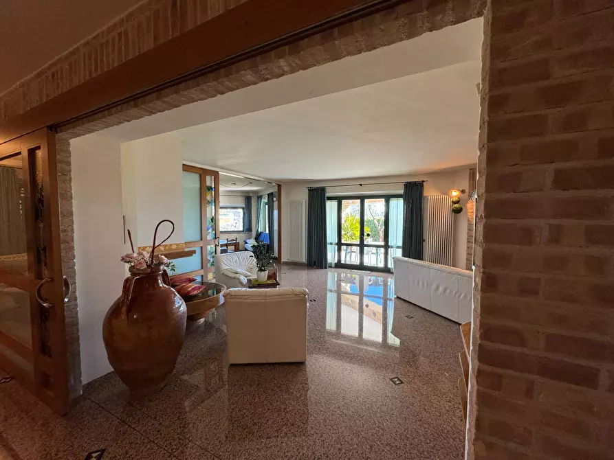 Immagine 10 di Villa in vendita  in via Luigi Einaudi a Grottazzolina