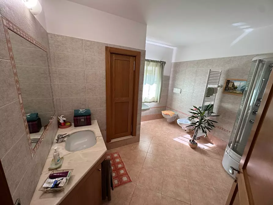 Immagine 14 di Villa in vendita  in via Luigi Einaudi a Grottazzolina