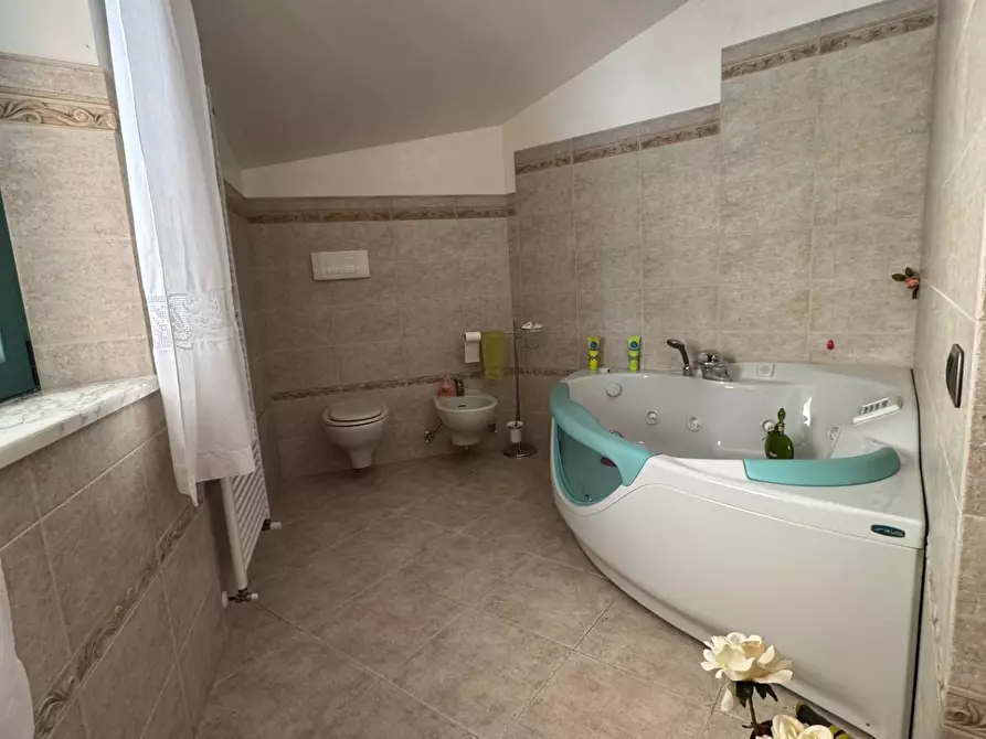 Immagine 18 di Villa in vendita  in via Luigi Einaudi a Grottazzolina