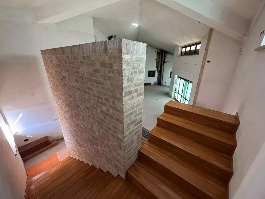 Immagine 19 di Villa in vendita  in via Luigi Einaudi a Grottazzolina