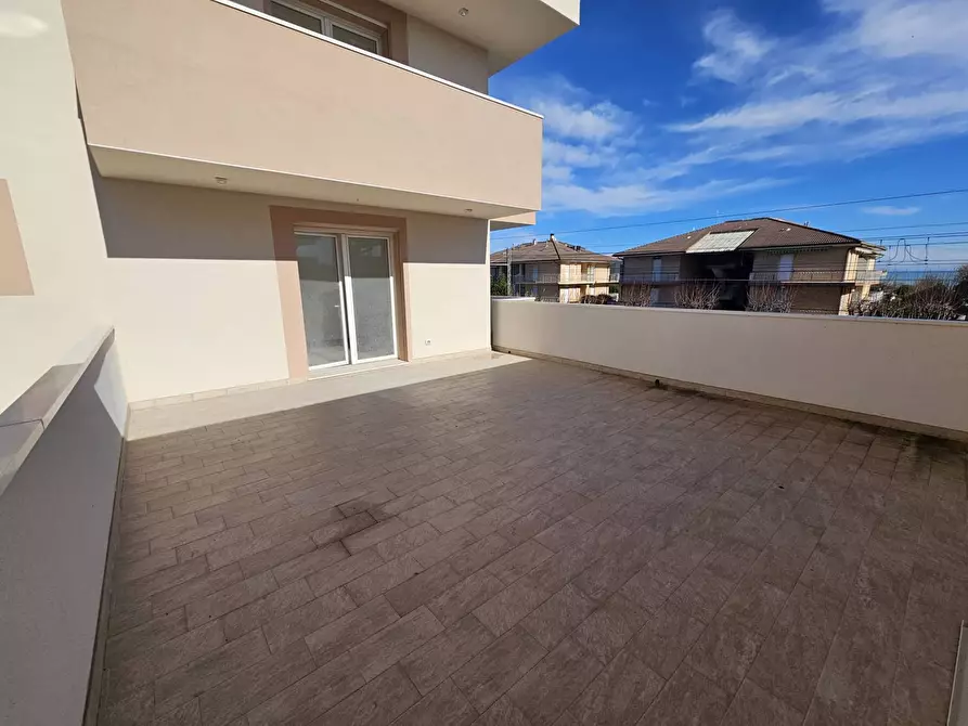 Immagine 10 di Appartamento in vendita  snc a Fermo