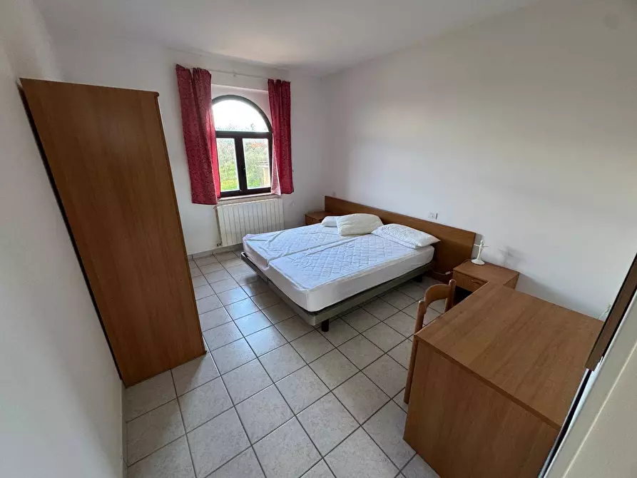 Immagine 8 di Casa indipendente in vendita  in Piazza Mario Cifola snc a Montottone