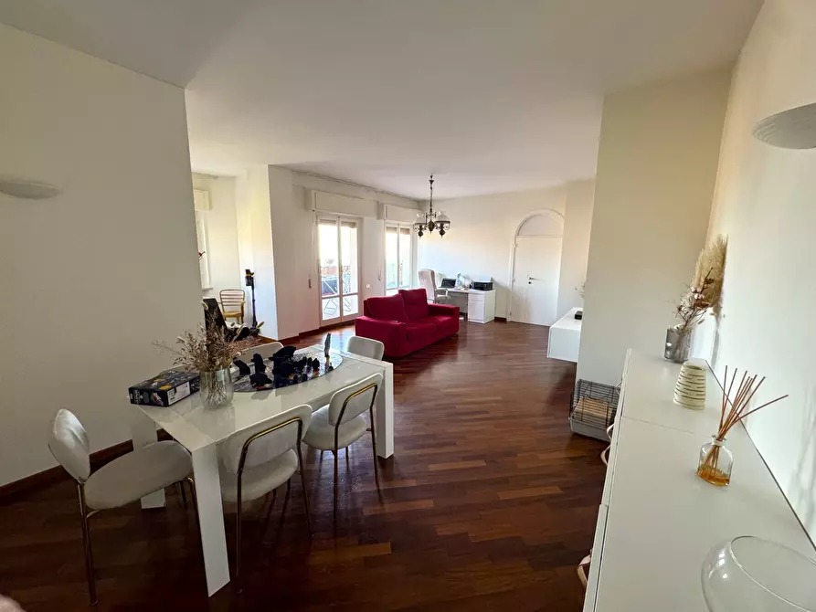 Immagine 11 di Appartamento in vendita  in via Roma snc a Sant'elpidio A Mare