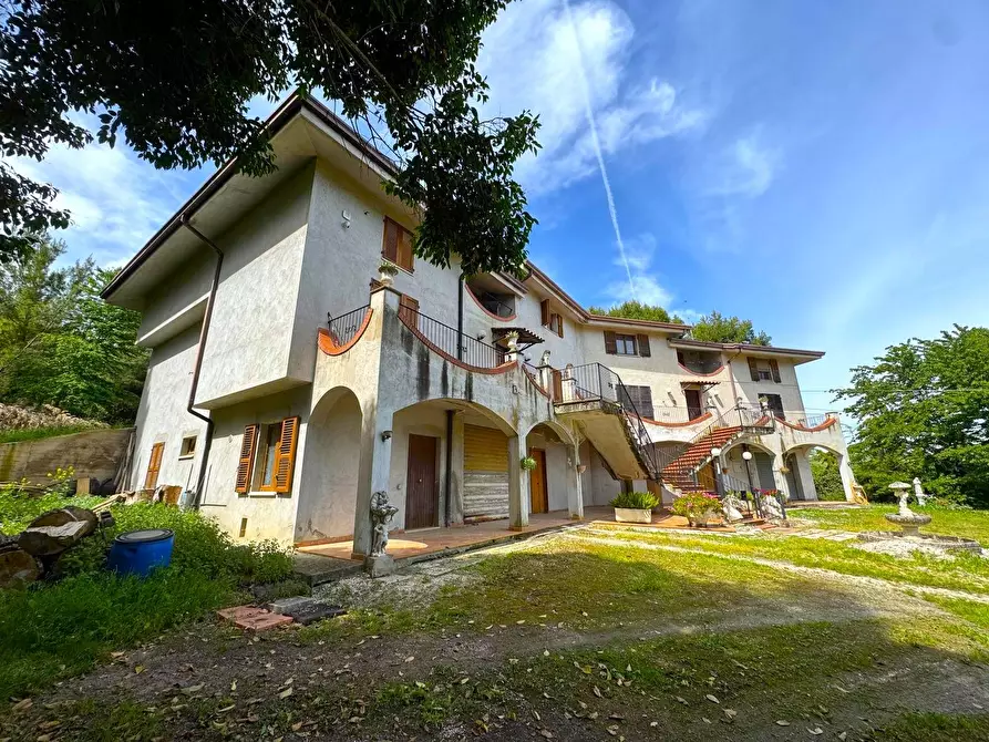 Immagine 2 di Casa indipendente in vendita  in via Contrada Camara di Torre 14 a Fermo