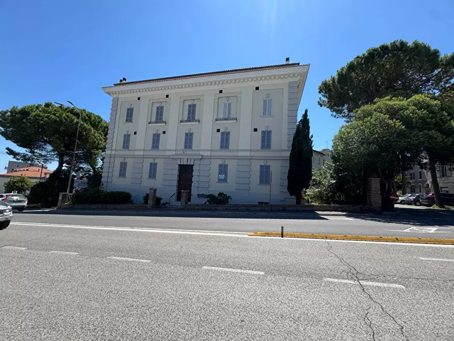 Immagine 1 di Appartamento in vendita  in Viale Trento snc a Fermo