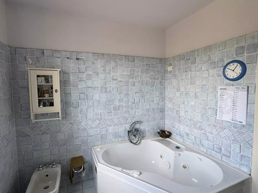 Immagine 19 di Villa in vendita  in Contrada Parete a Fermo