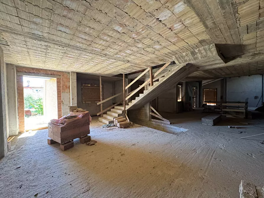 Immagine 7 di Villa in vendita  in Contrada Castrucciari snc a Montegiorgio