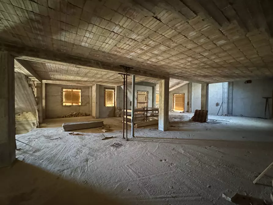 Immagine 9 di Villa in vendita  in Contrada Castrucciari snc a Montegiorgio