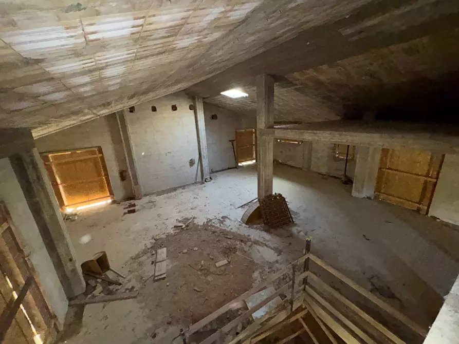Immagine 12 di Villa in vendita  in Contrada Castrucciari snc a Montegiorgio