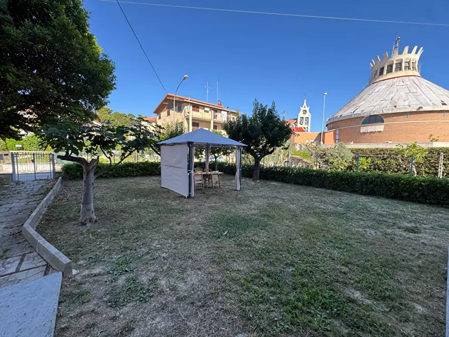 Immagine 26 di Appartamento in vendita  in viale dei pini snc a Fermo