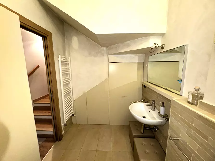 Immagine 8 di Casa indipendente in vendita  in Piazza Gaslini snc a Fermo