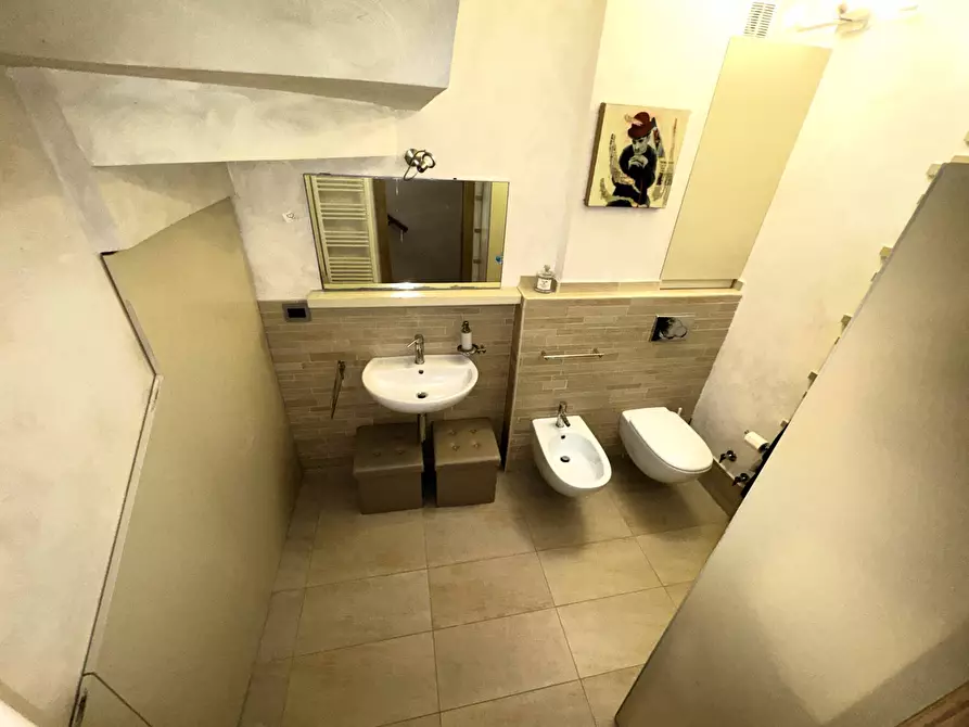 Immagine 9 di Casa indipendente in vendita  in Piazza Gaslini snc a Fermo