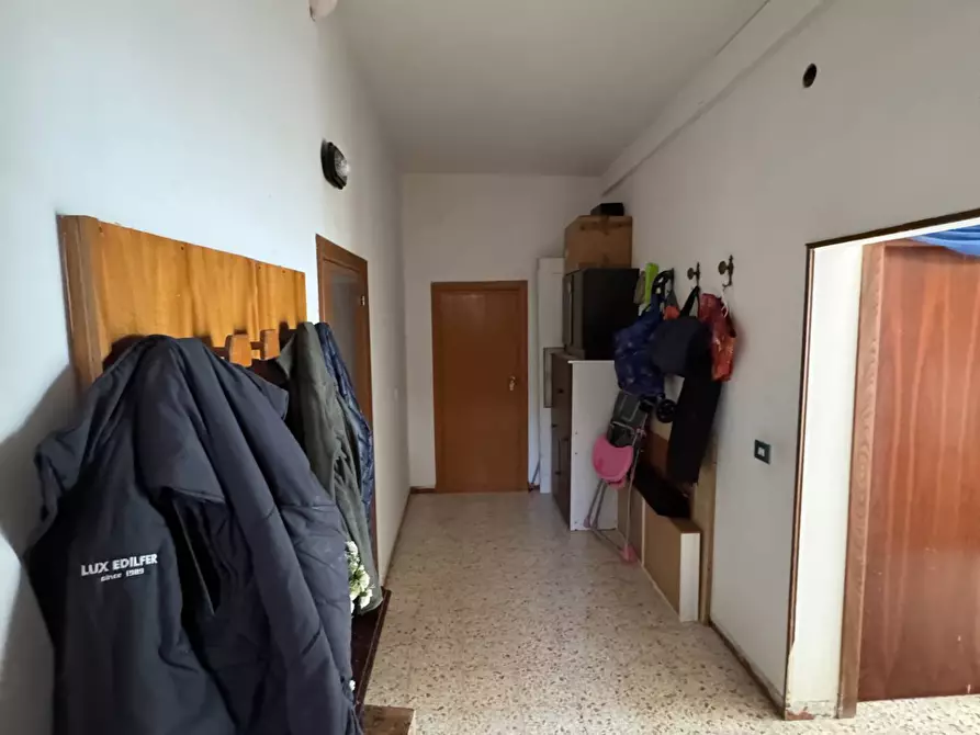 Immagine 11 di Appartamento in vendita  in Contrada Montone a Fermo