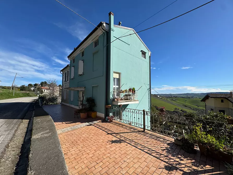 Immagine 1 di Appartamento in vendita  in Contrada Montone a Fermo