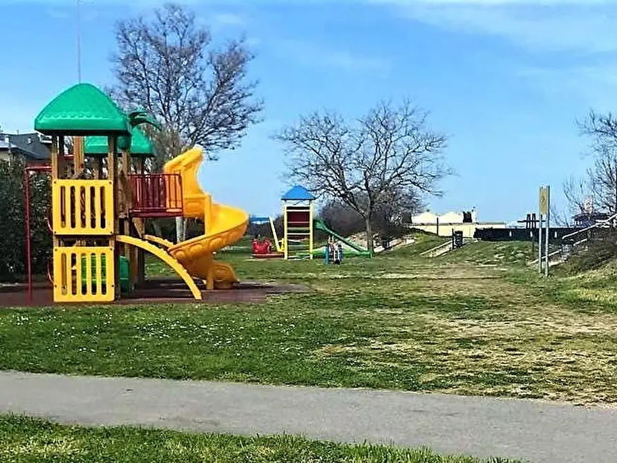 Immagine 7 di Appartamento in vendita  snc a Fermo