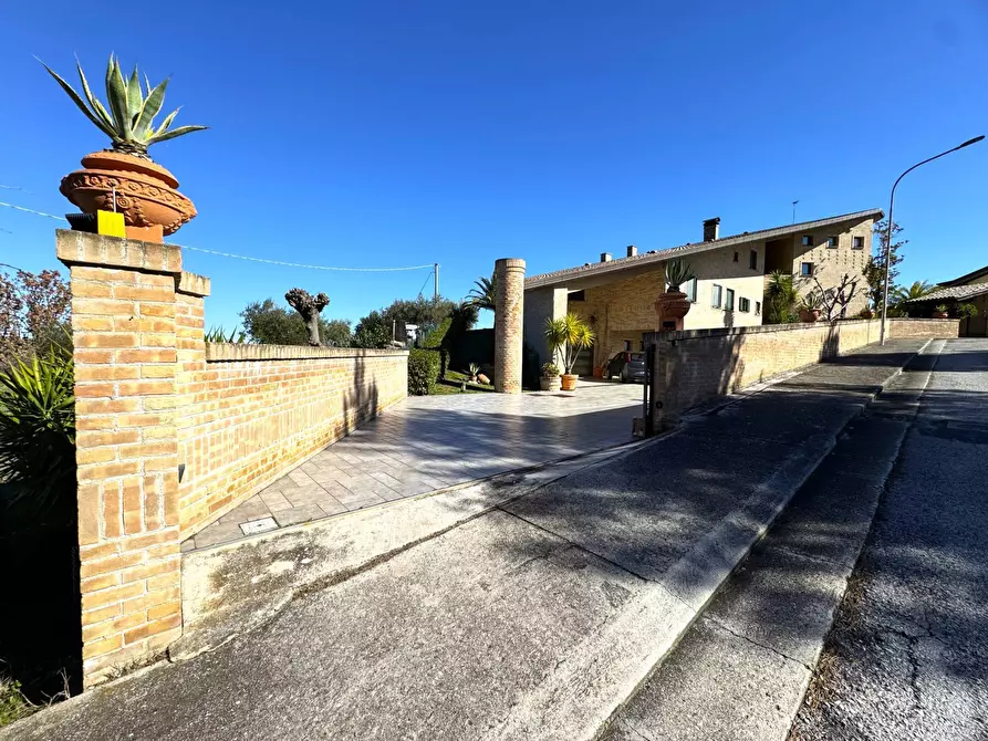 Immagine 18 di Casa indipendente in vendita  in via Luigi Einaudi a Grottazzolina
