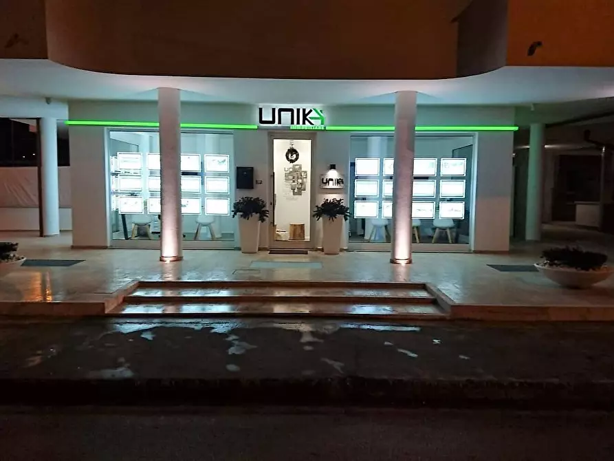 Immagine 11 di Appartamento in vendita  in Via SS16 snc a Porto San Giorgio