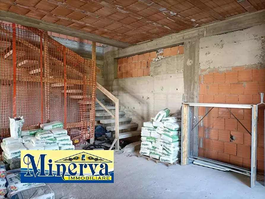 Immagine 9 di Villa in vendita  in Via degli Etruschi a Anzio