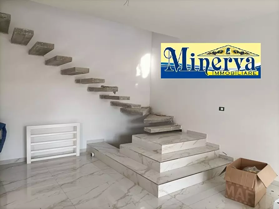 Immagine 13 di Villa in vendita  in Via degli Etruschi a Anzio