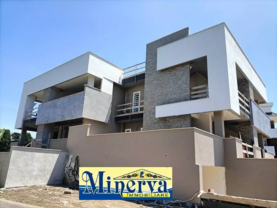 Immagine 31 di Villa in vendita  in Via degli Etruschi a Anzio