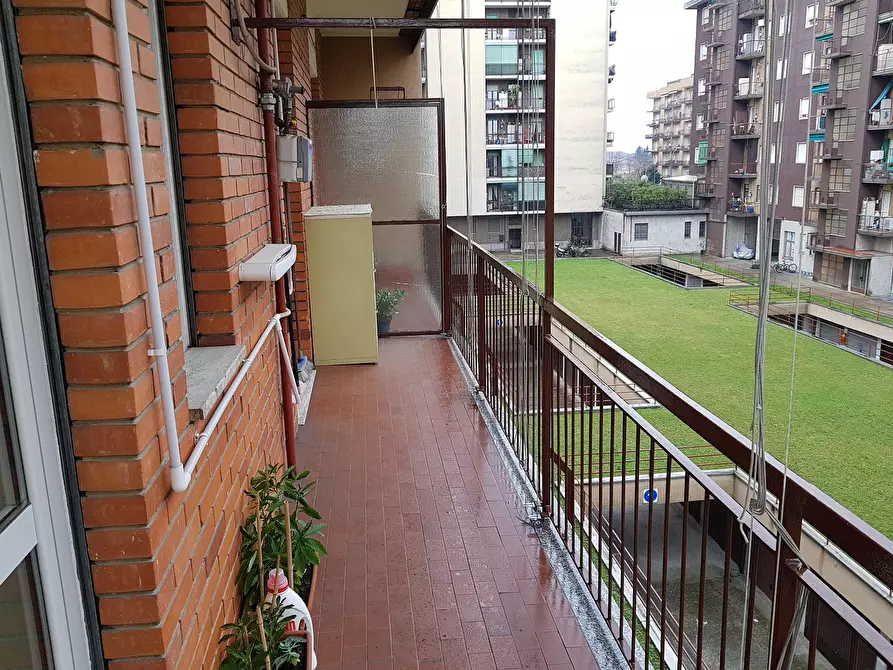 Immagine 10 di Appartamento in affitto  in Via Monte Sabotino a Paderno Dugnano