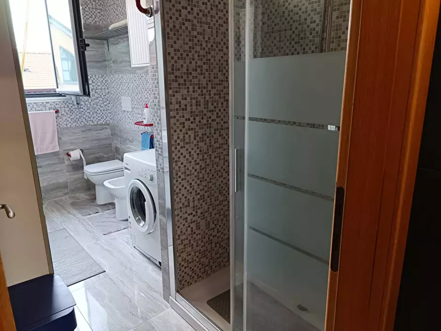 Immagine 3 di Camera in affitto  in Via Rotondi a Paderno Dugnano