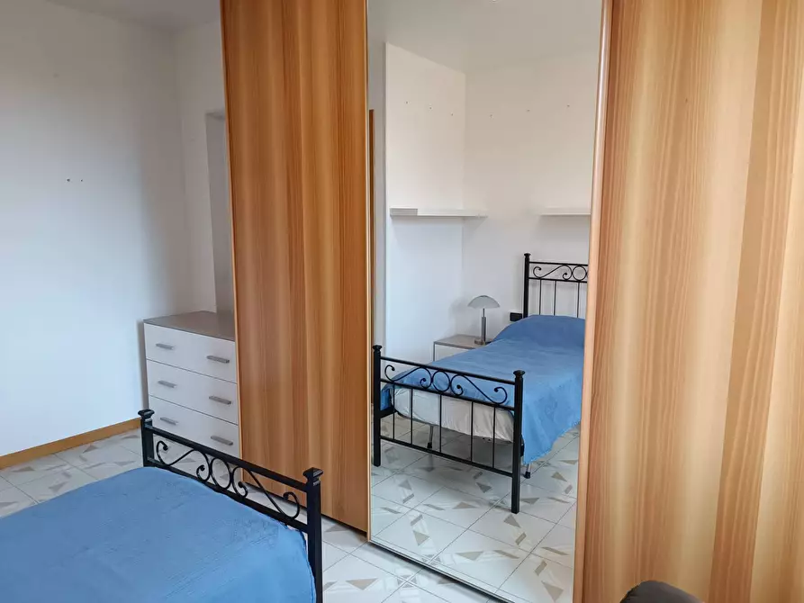 Immagine 8 di Camera in affitto  in Via Rotondi a Paderno Dugnano